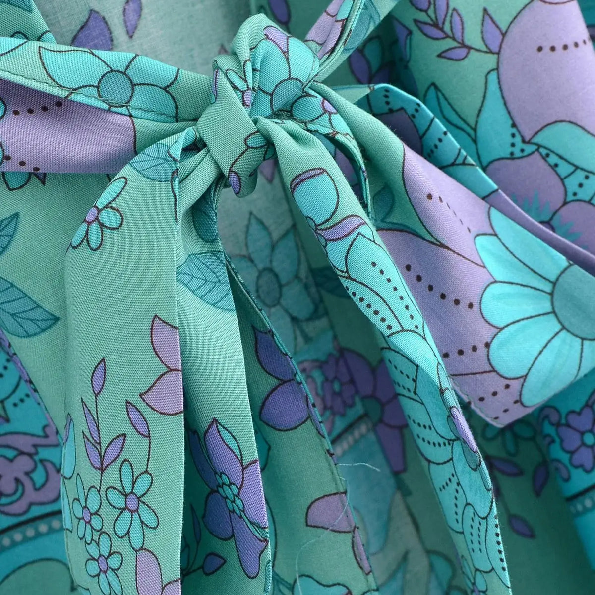 Turquoise Bloom Boho Floral Print Short Robe  Queen Boheme